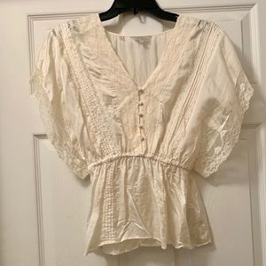 Off-white Lace Vintage Blouse